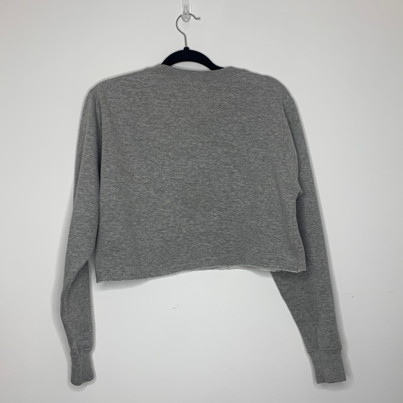 Brandy Melville John Galt New York Gray Crew Neck Cropped Sweatshirt - Picture 2 of 3